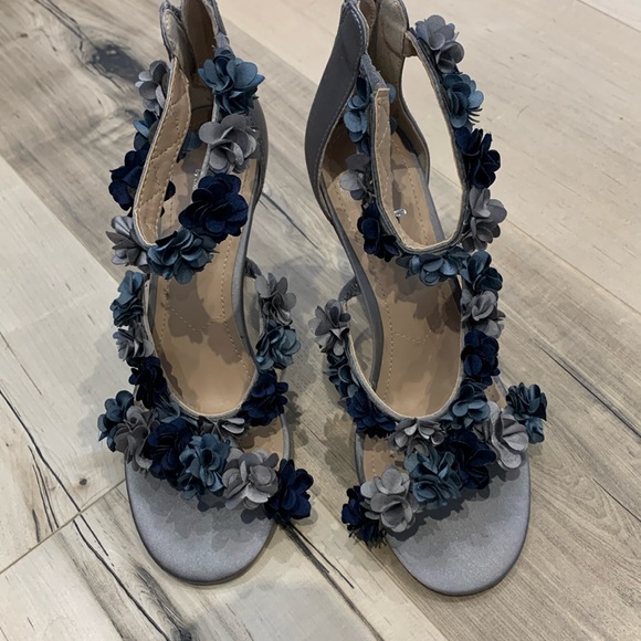 Charles David brand new heels. - Picture 2 of 4